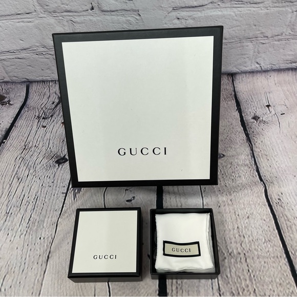 Gucci Marmont Unisex Black smooth Leather 1.25 inches Wide Belt, 39 in - Picture 3 of 6